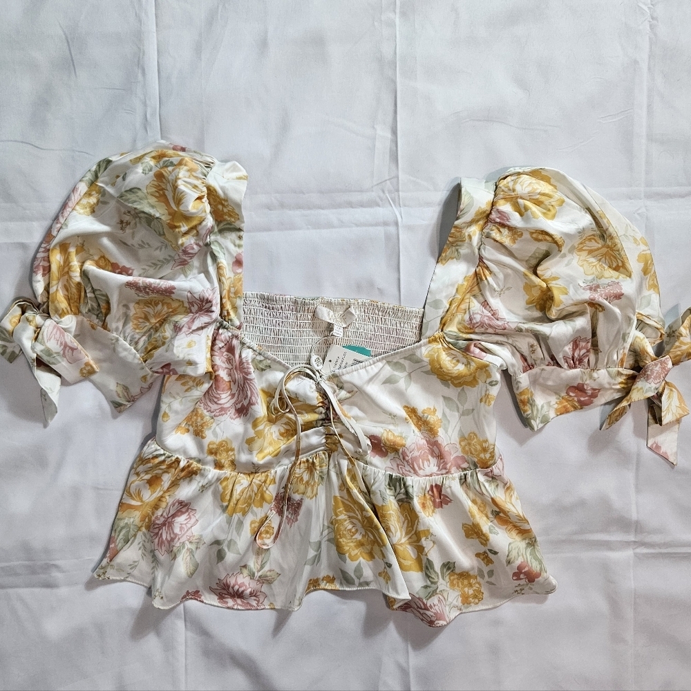 Wayf Womens M Cropped Peplum Balloon Sleeve Top Blouse Ivory Floral Stitchfix